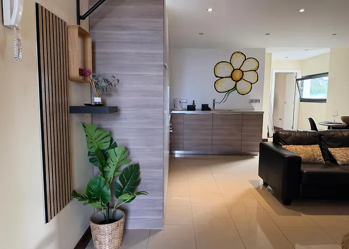 Golden Flower شقة تاكورونتي